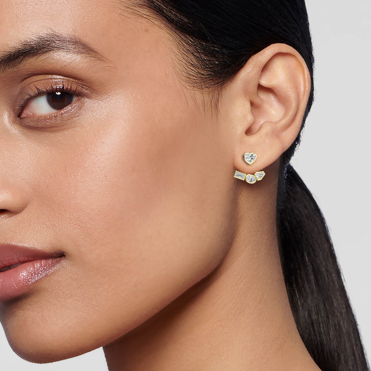 La Majesté earrings